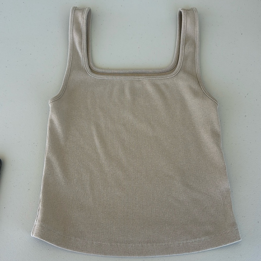 tan square neck tank top